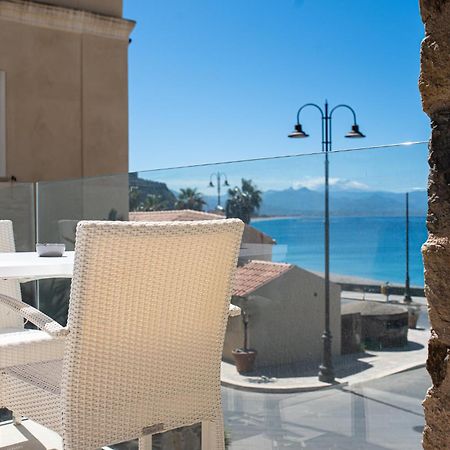 Ngonia Bay Boutique Hotel Milazzo Kültér fotó