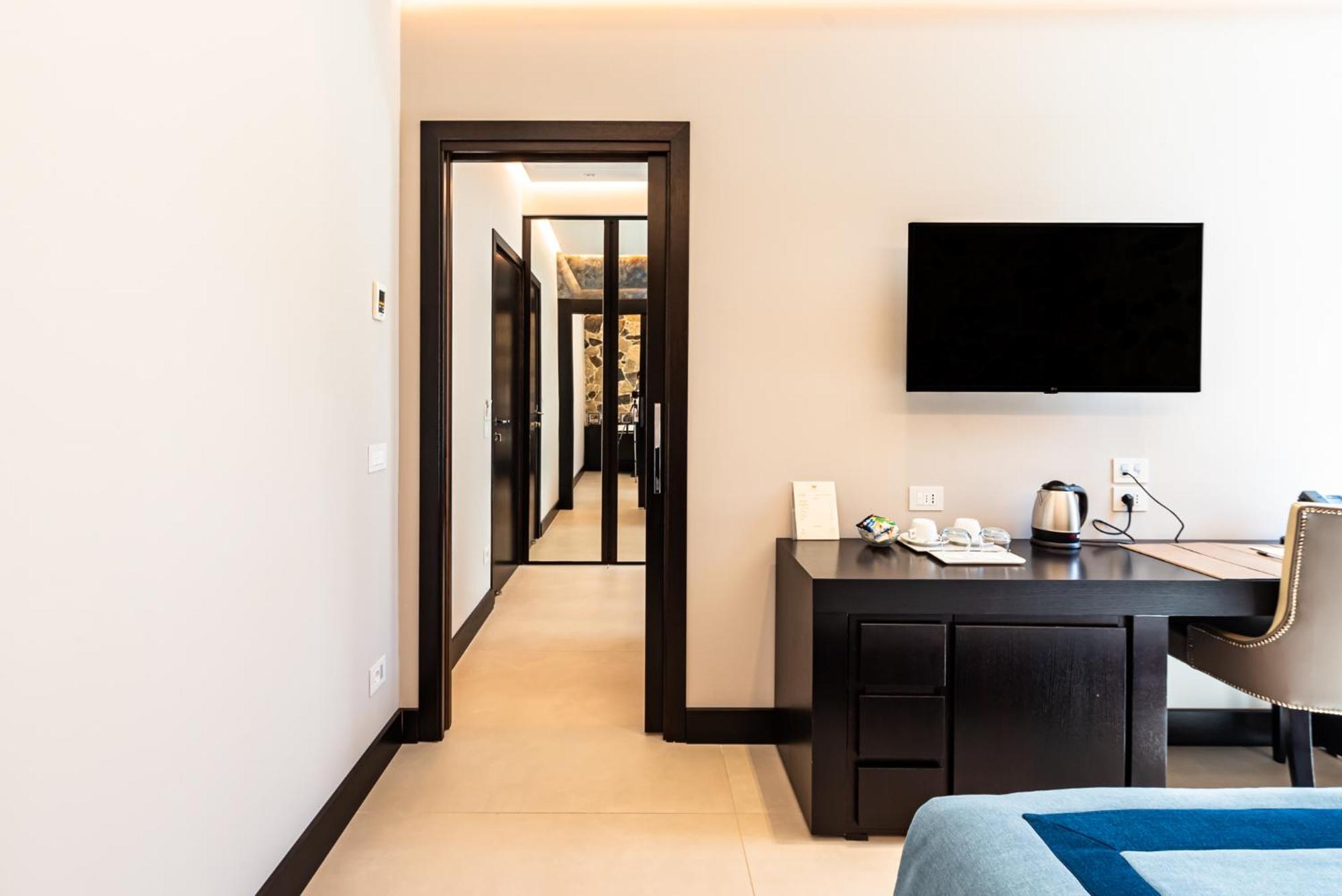 Ngonia Bay Boutique Hotel Milazzo Kültér fotó