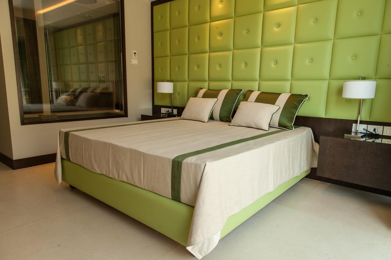 Ngonia Bay Boutique Hotel Milazzo Kültér fotó