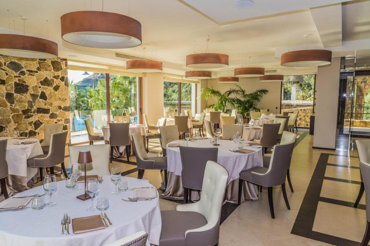 Ngonia Bay Boutique Hotel Milazzo Kültér fotó