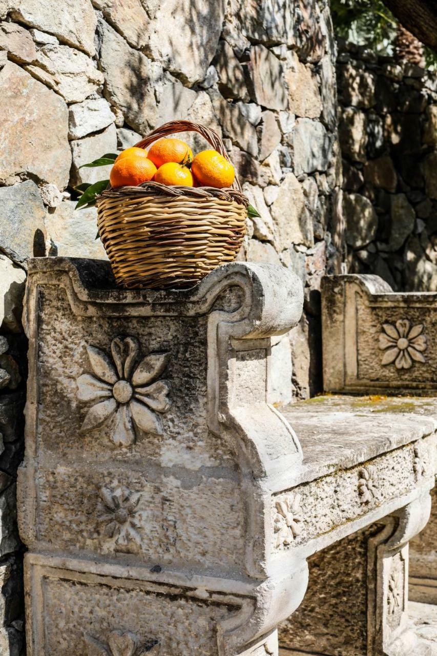 Ngonia Bay Boutique Hotel Milazzo Kültér fotó