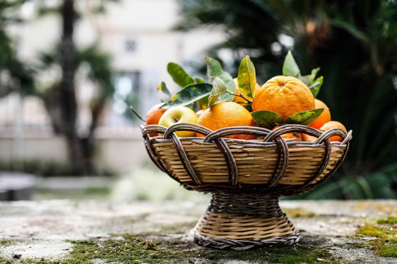Ngonia Bay Boutique Hotel Milazzo Kültér fotó
