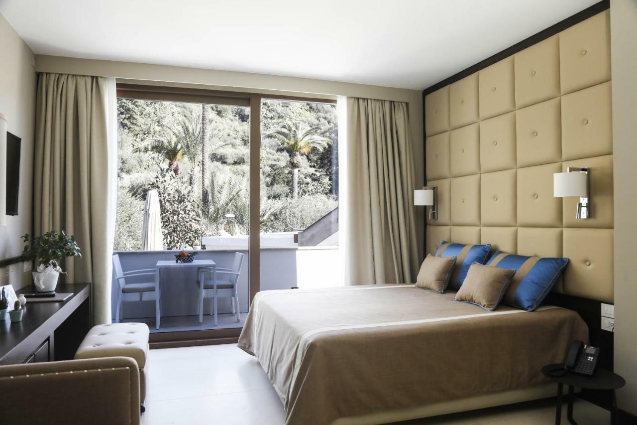 Ngonia Bay Boutique Hotel Milazzo Kültér fotó