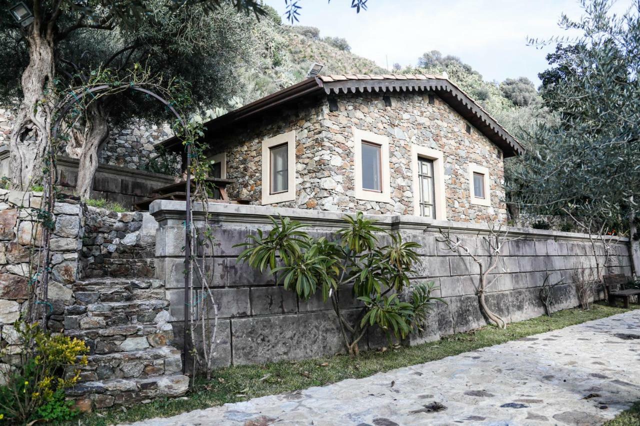 Ngonia Bay Boutique Hotel Milazzo Kültér fotó